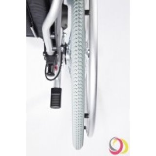 bescomedical PRIMUS ML 2.0 Leichtgewichtrollstuhl 52 cm